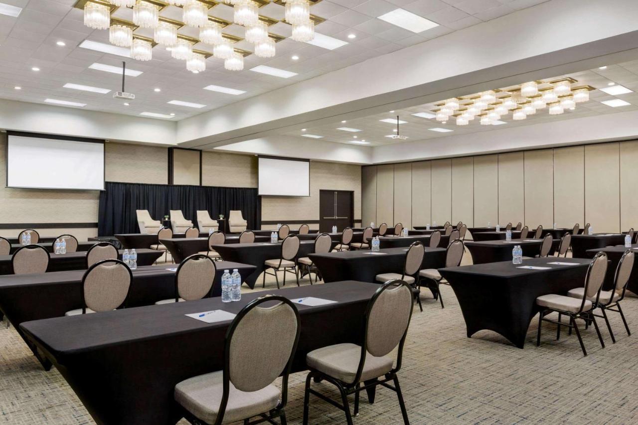 Wyndham Fort Smith City Center Kültér fotó