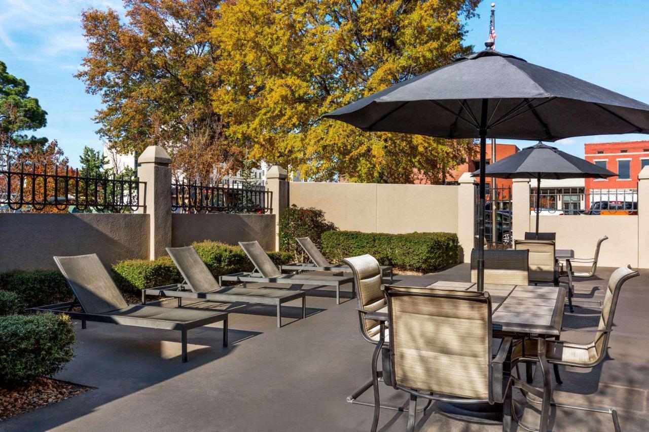 Wyndham Fort Smith City Center Kültér fotó