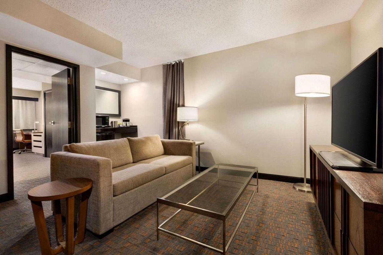 Wyndham Fort Smith City Center Kültér fotó