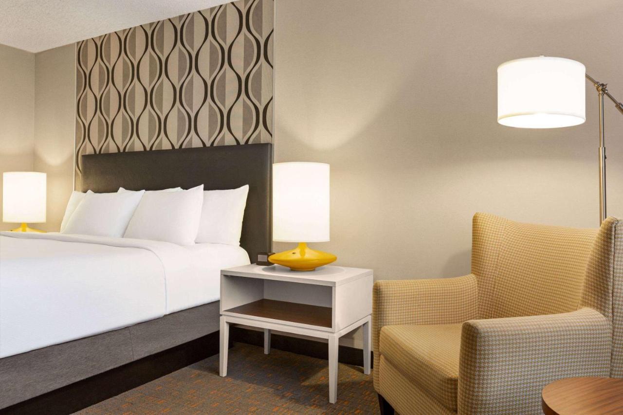 Wyndham Fort Smith City Center Kültér fotó
